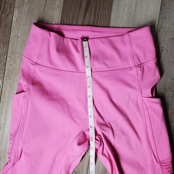Fabletics Motion365 High-Waisted Moto 7/8 Pink Leggings Women's Size Medium EUC - Picture 3 of 16